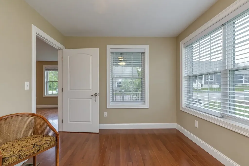 2 Mulberry Lane Hooksett NH 03106