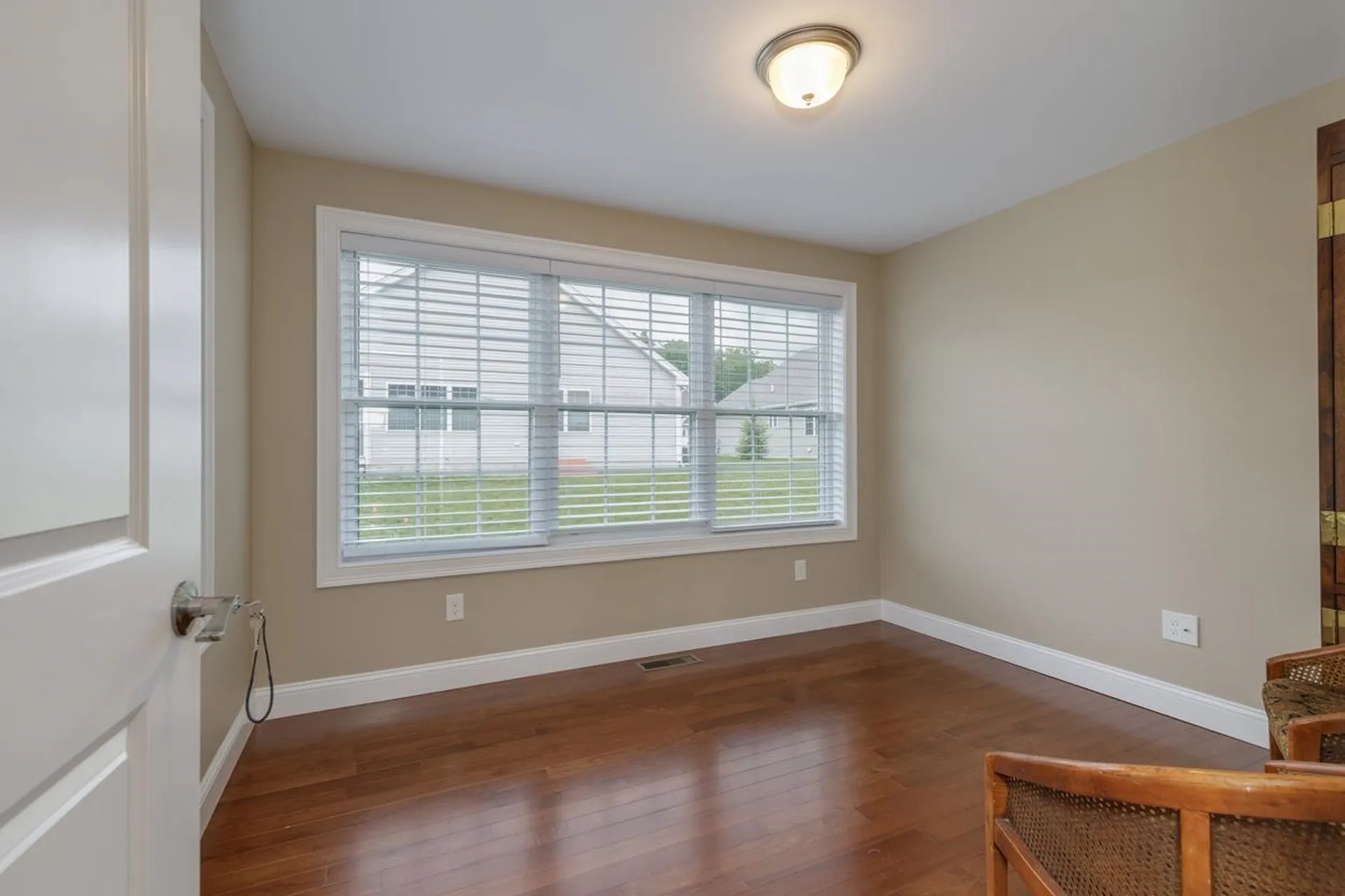 2 Mulberry Lane Hooksett NH 03106