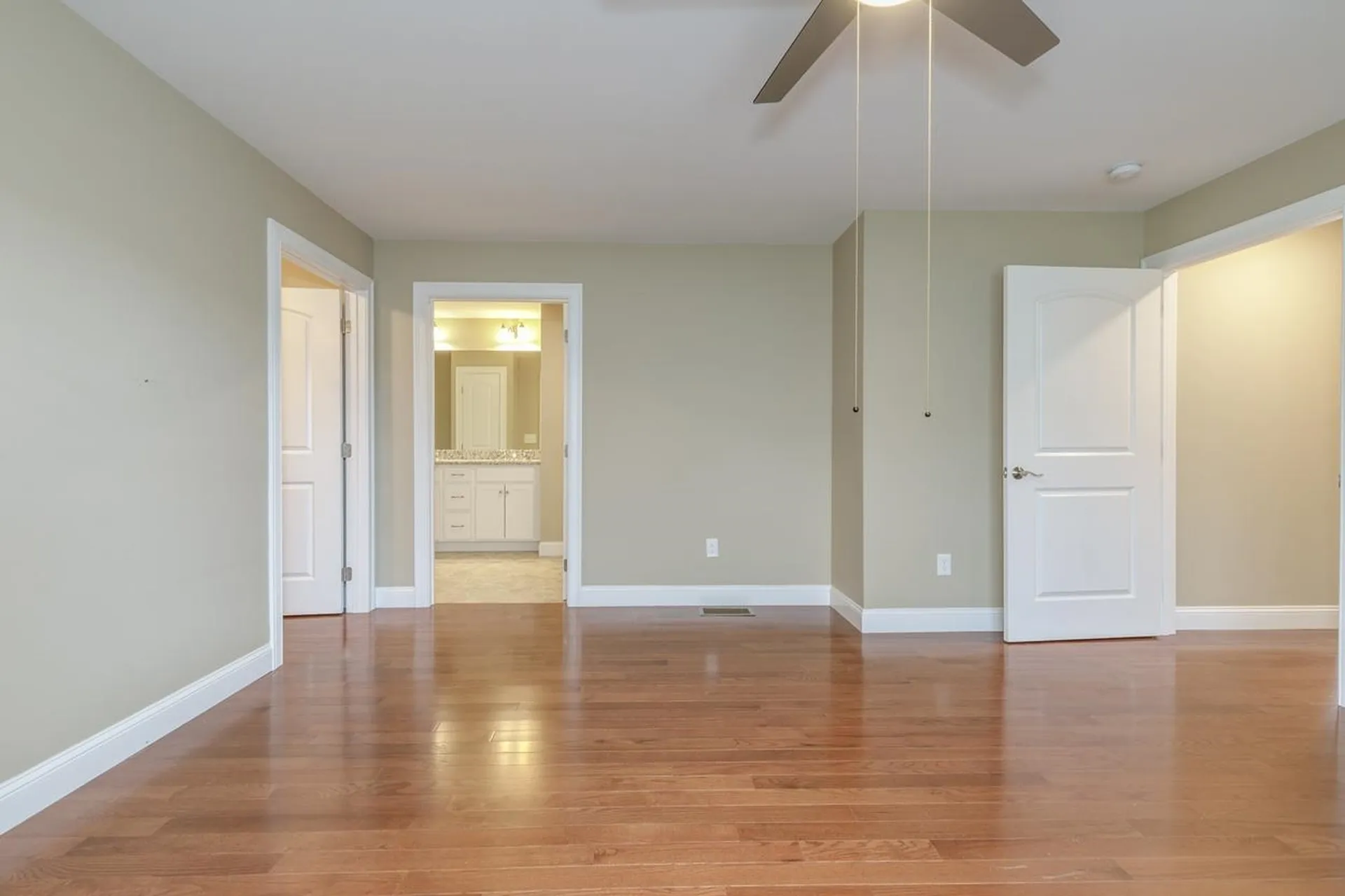 2 Mulberry Lane Hooksett NH 03106