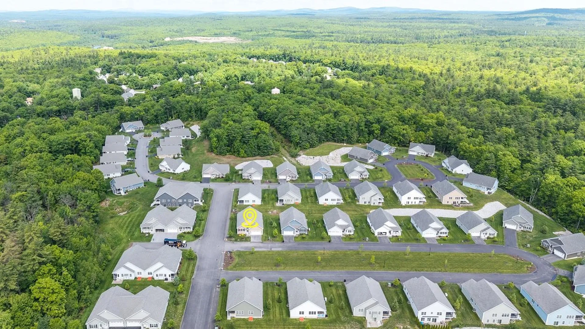 2 Mulberry Lane Hooksett NH 03106