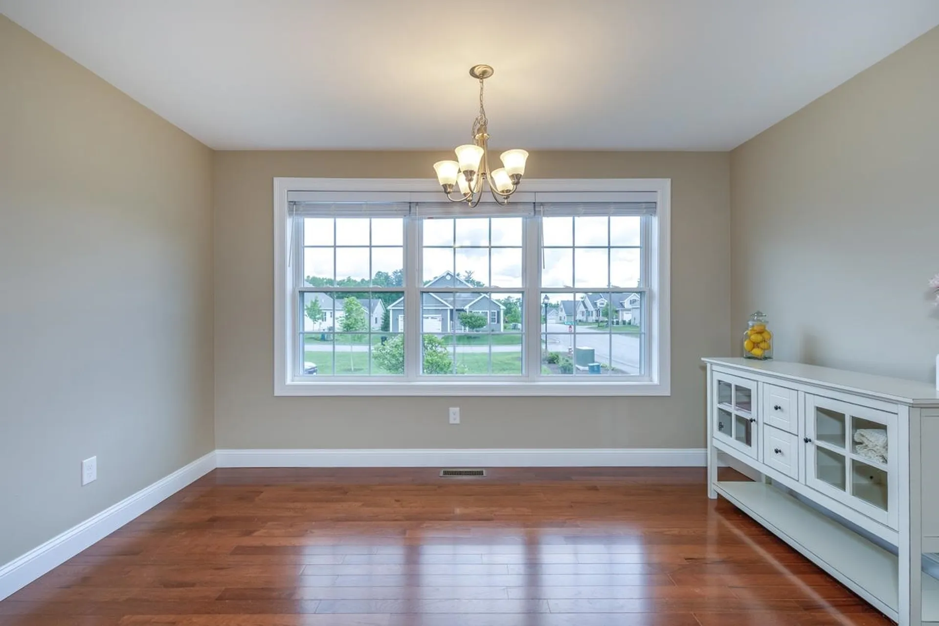 2 Mulberry Lane Hooksett NH 03106