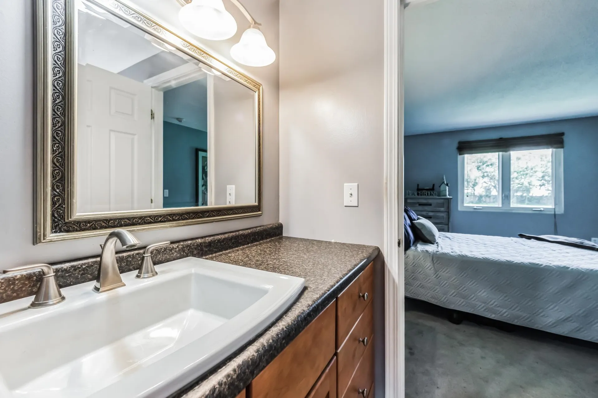 59 Seabury Circle Hampton NH 03842
