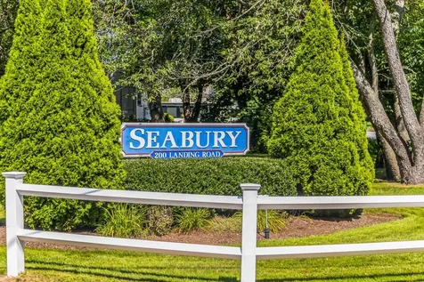59 Seabury Circle Hampton NH 03842