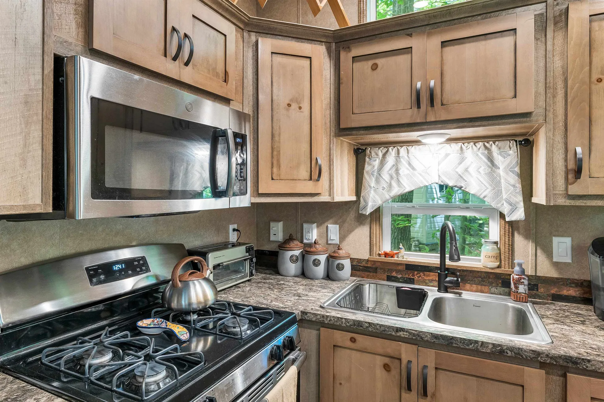 262 High Country Way Holderness NH 03245