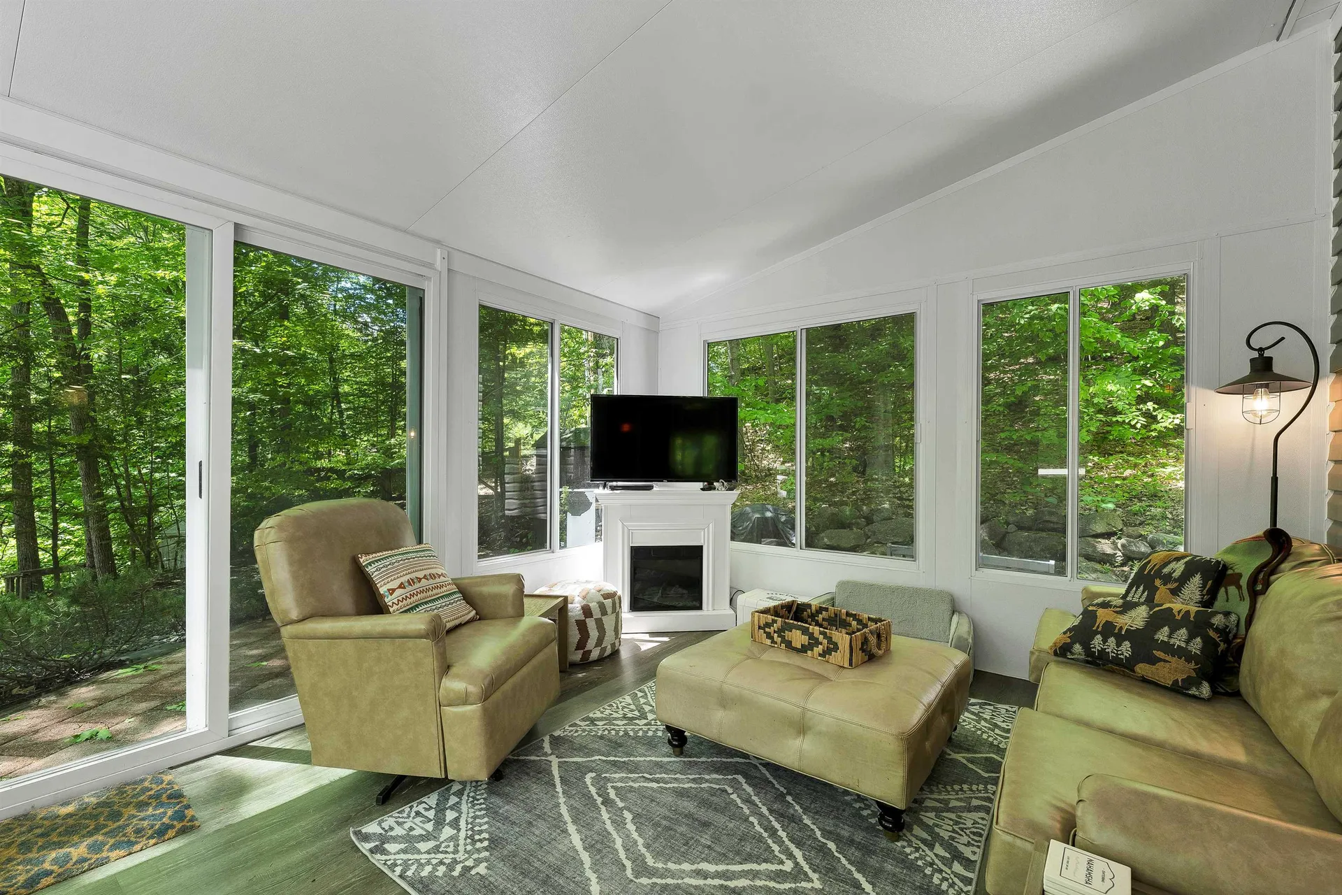 262 High Country Way Holderness NH 03245