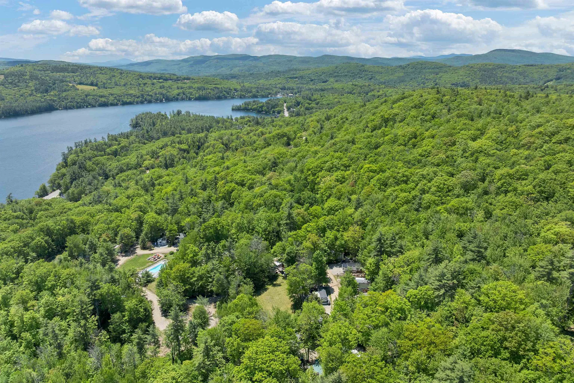 262 High Country Way Holderness NH 03245