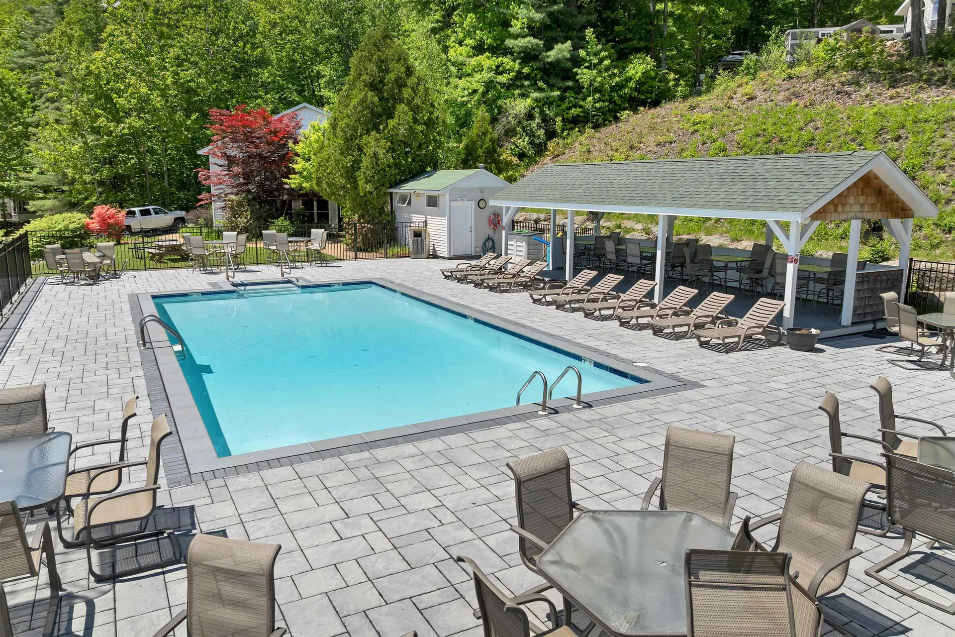 262 High Country Way Holderness NH 03245