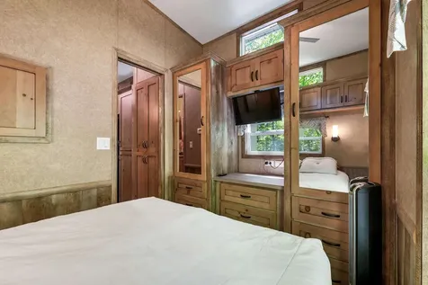 262 High Country Way Holderness NH 03245