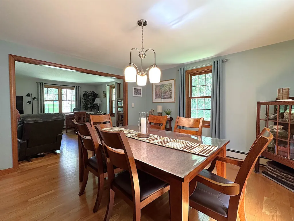 4 Riverwood Road Kingston NH 03848