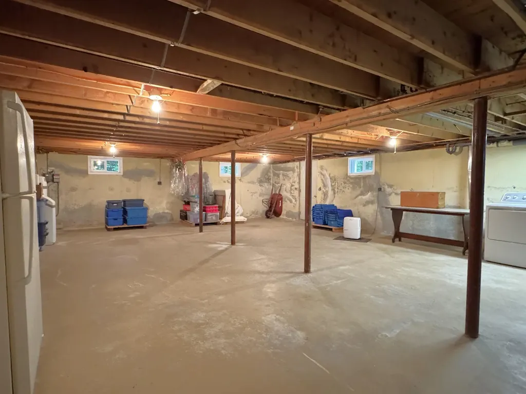 4 Riverwood Road Kingston NH 03848