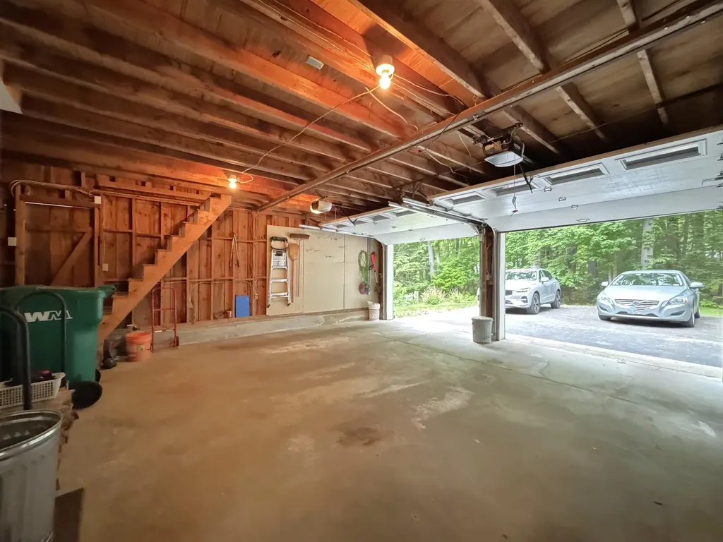 4 Riverwood Road Kingston NH 03848