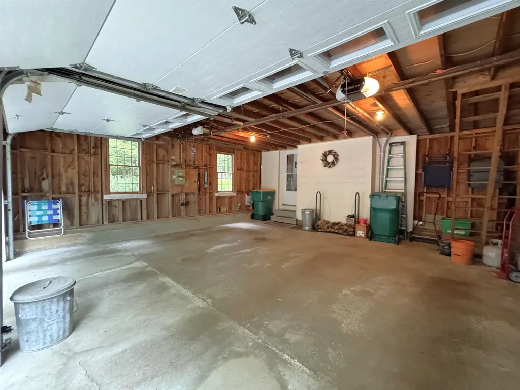 4 Riverwood Road Kingston NH 03848