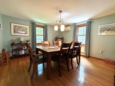 4 Riverwood Road Kingston NH 03848
