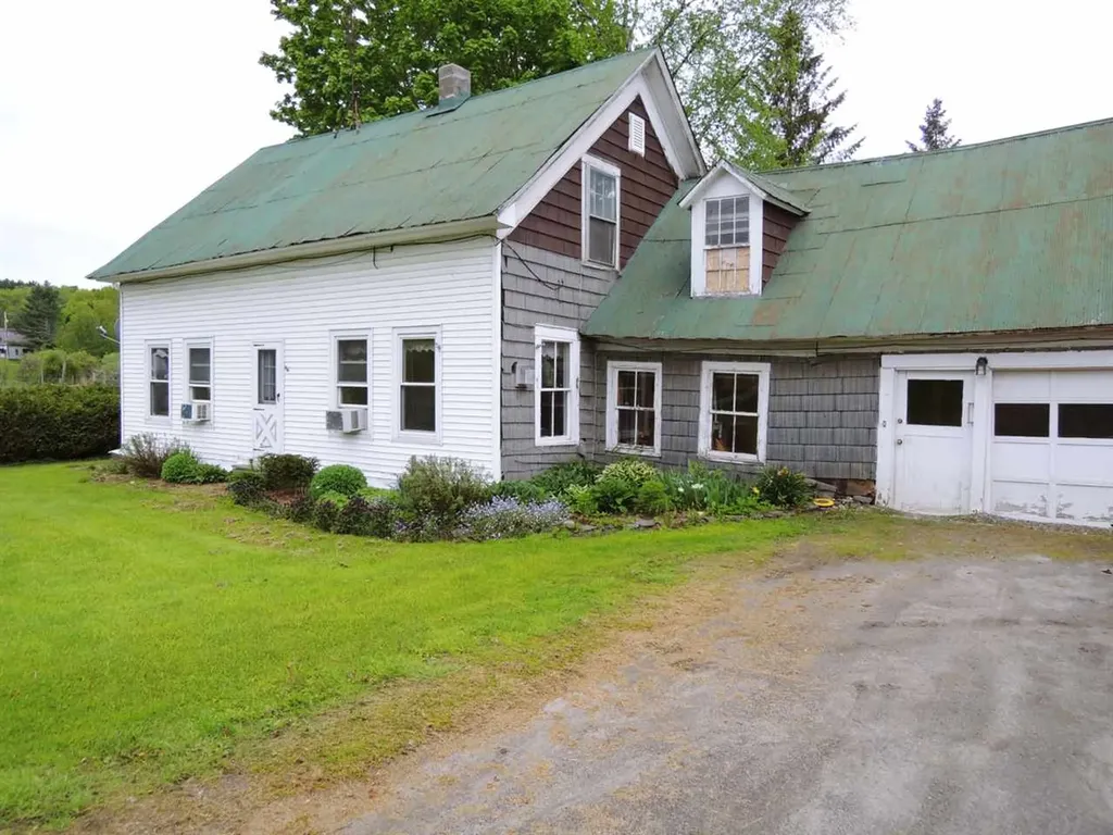 949 Vt Route 105 Charleston VT 05872