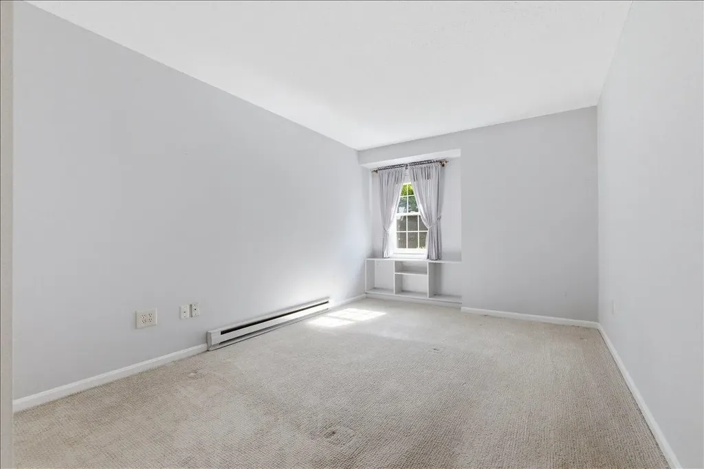 8250 The Terraces Shelburne VT 05482