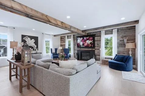 47 Indian Rock Road Bedford NH 03110