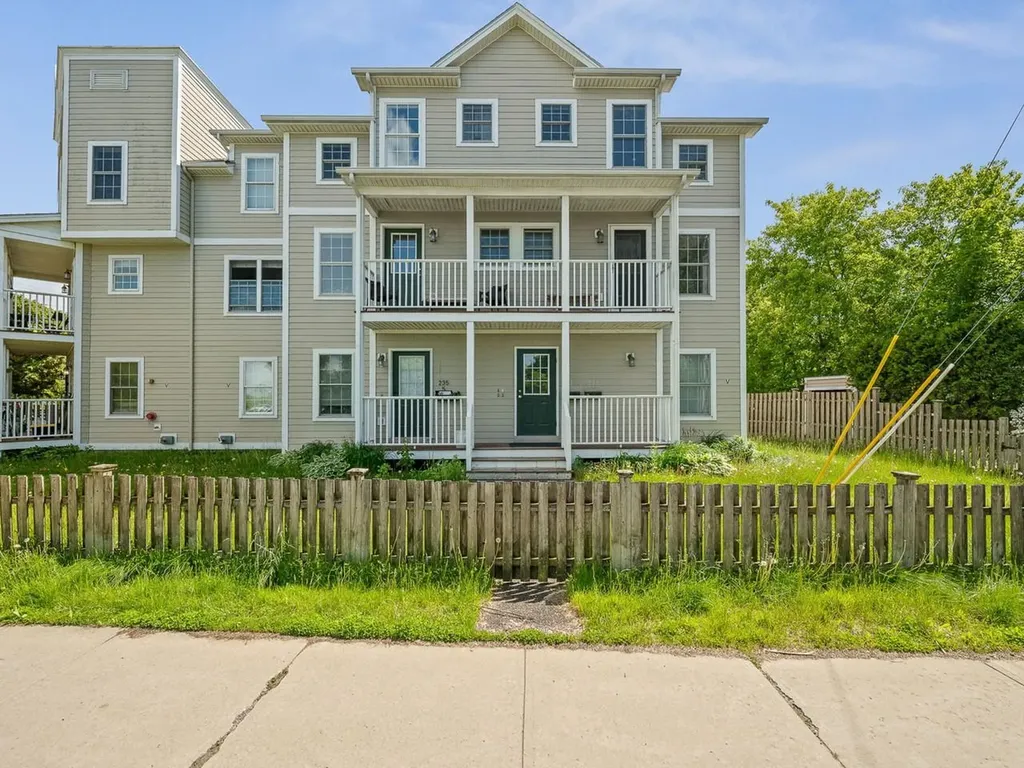 235 Park Street Burlington VT 05401