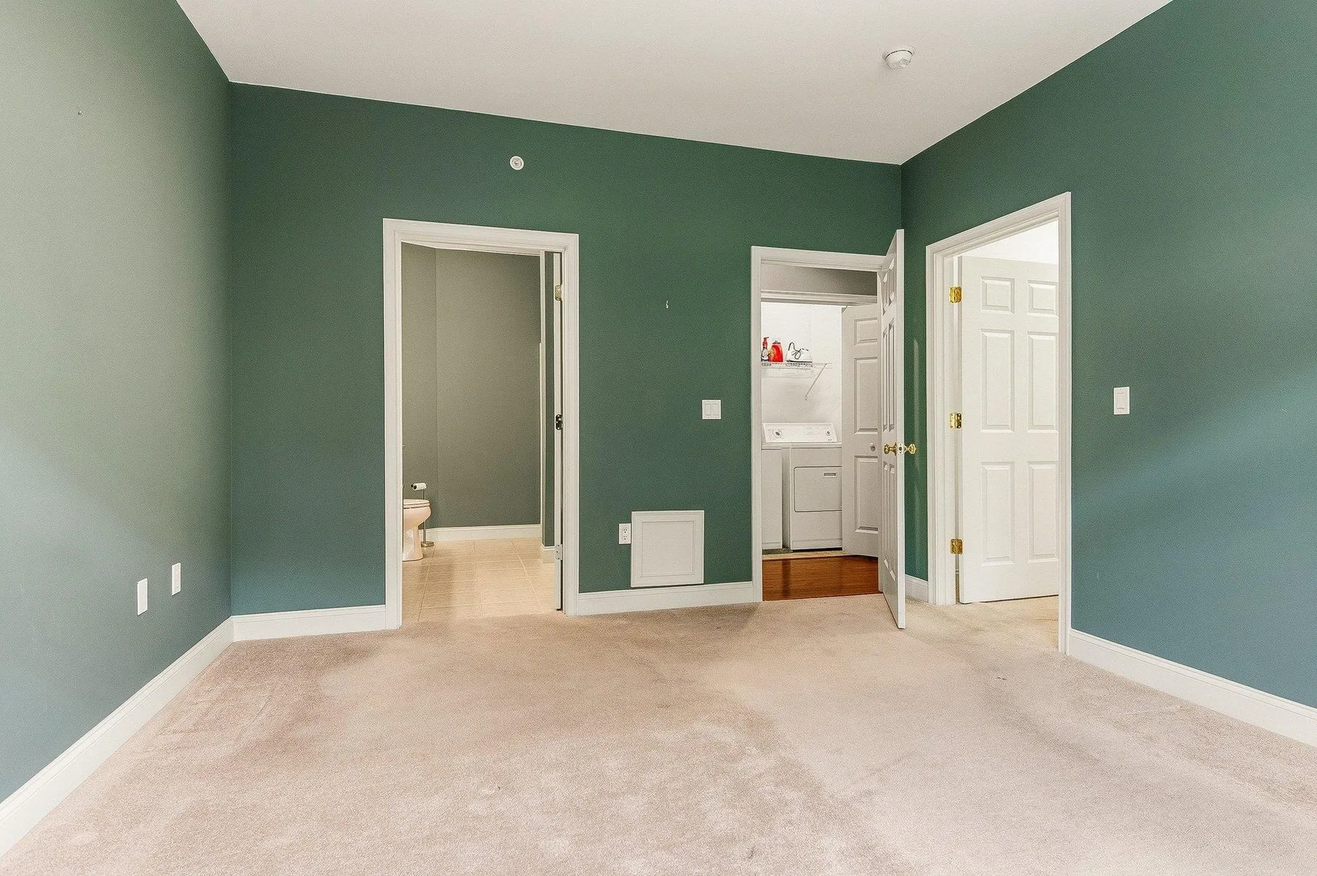 5 Sterling Hill Lane Exeter NH 03833