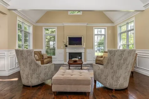 5 Sterling Hill Lane Exeter NH 03833