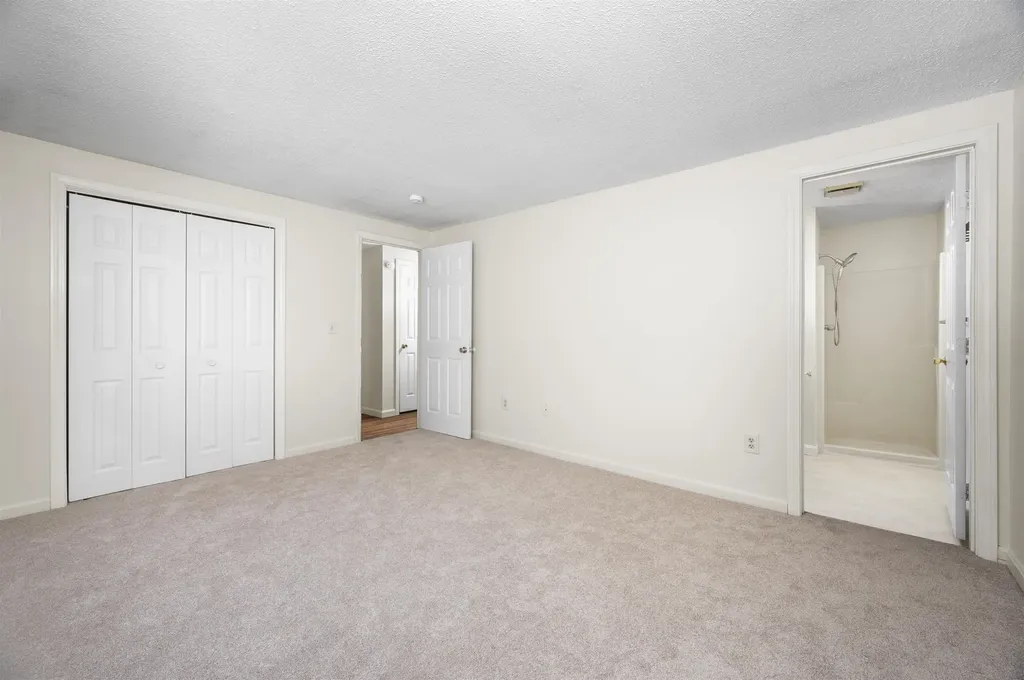 50 Brookside Drive Exeter NH 03833