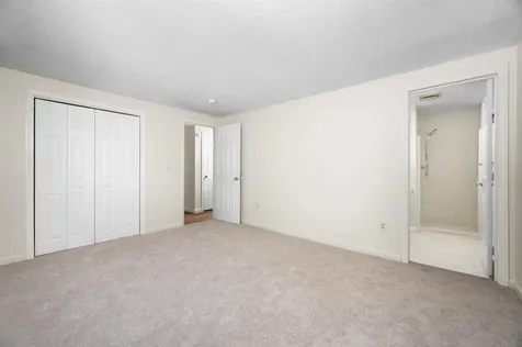 50 Brookside Drive Exeter NH 03833