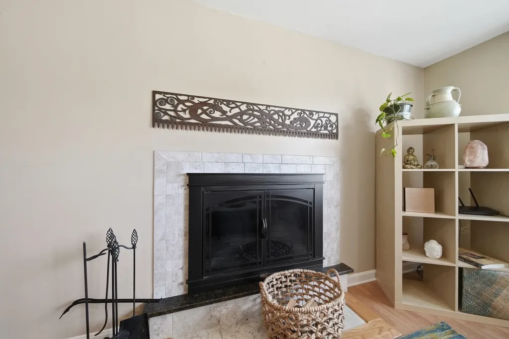 24 Jennifer Drive Nashua NH 03062