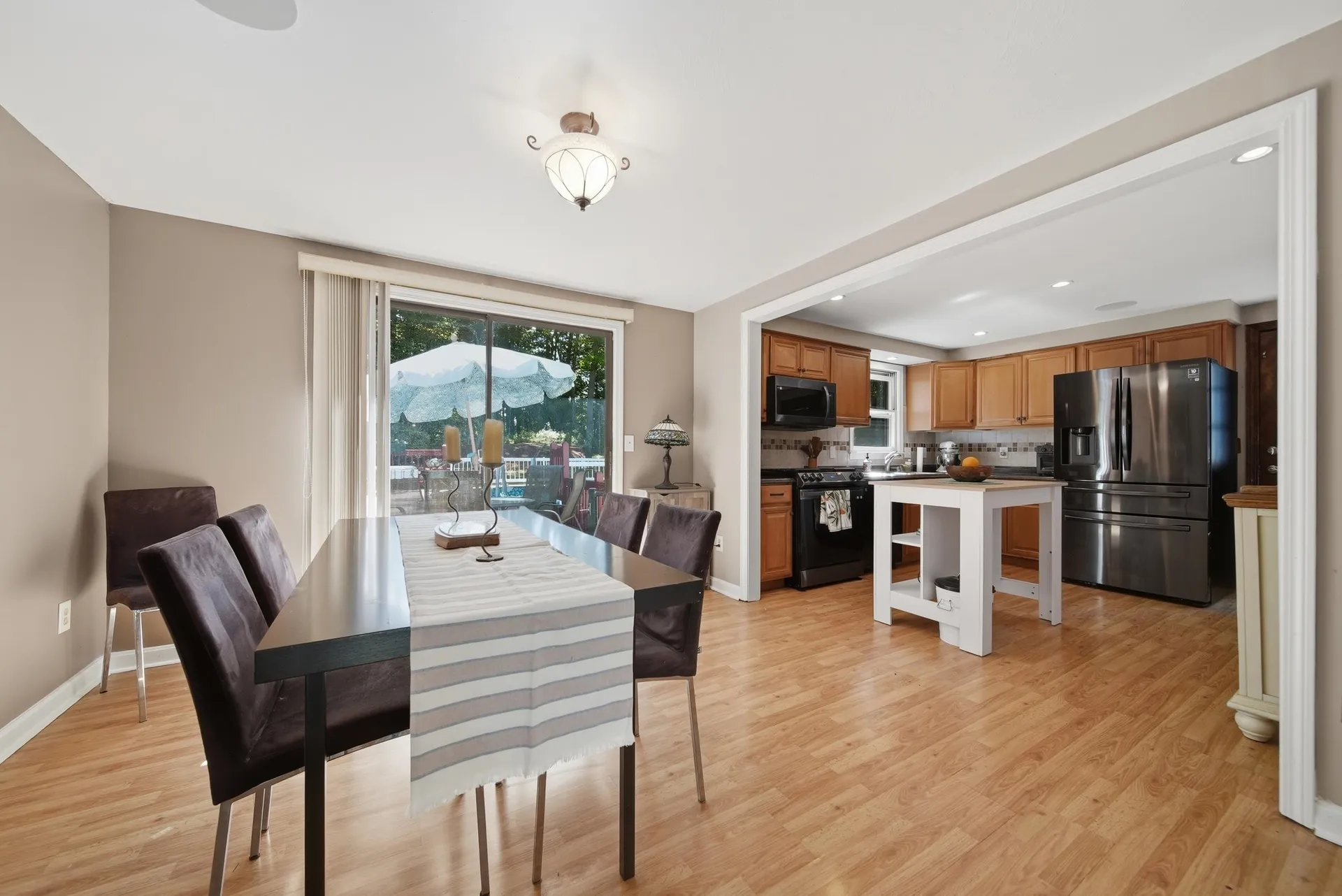 24 Jennifer Drive Nashua NH 03062