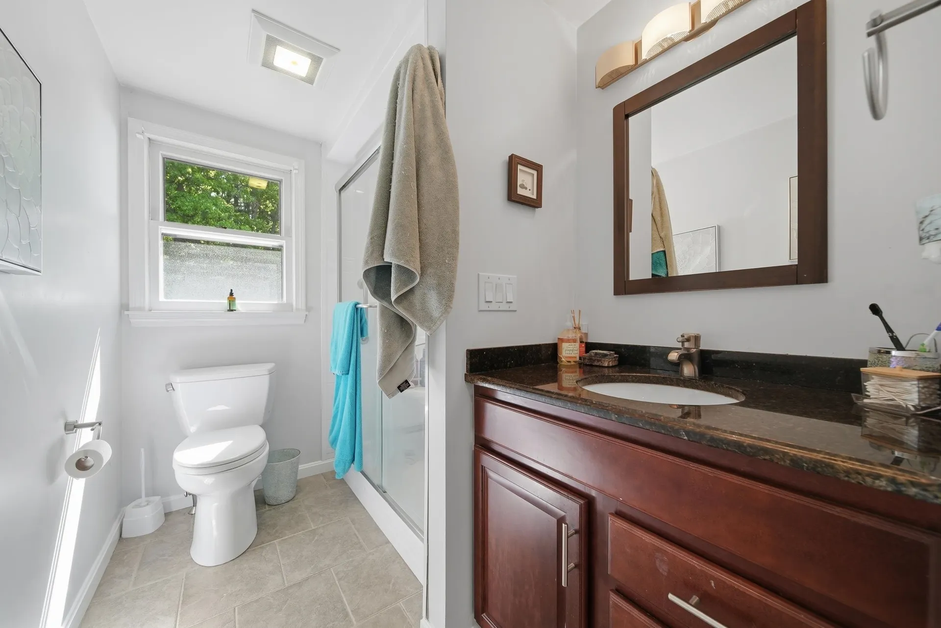 24 Jennifer Drive Nashua NH 03062