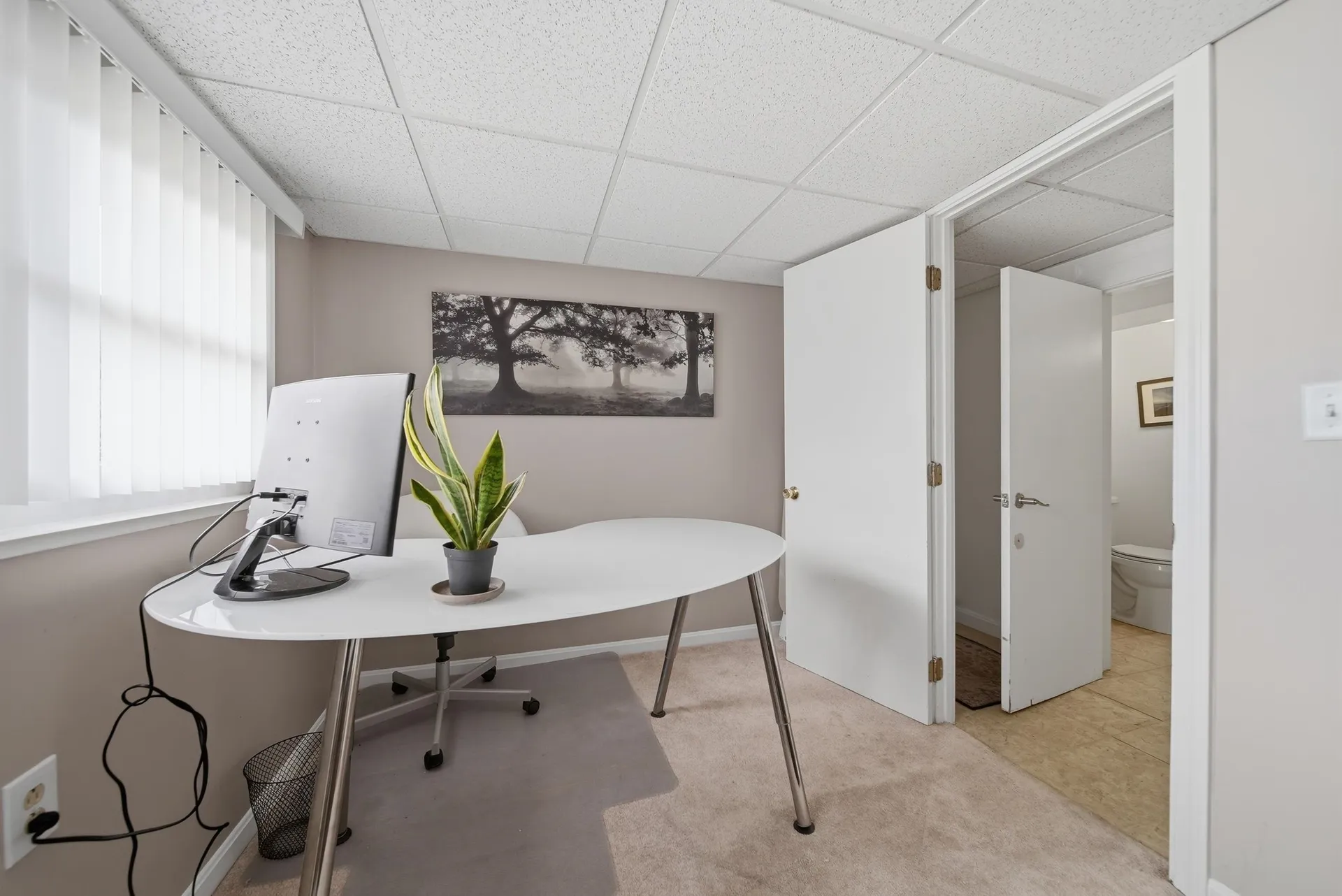 24 Jennifer Drive Nashua NH 03062