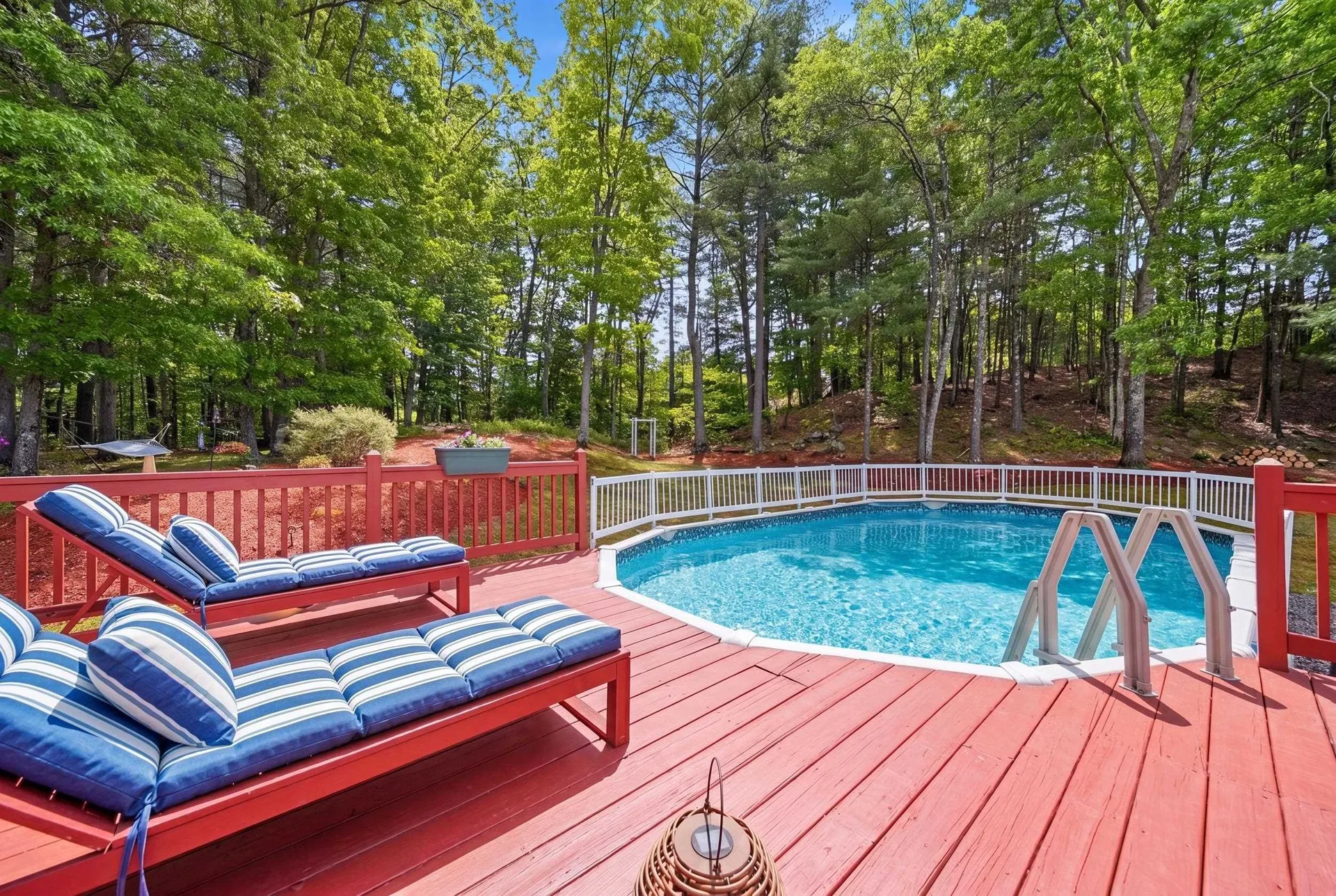 24 Jennifer Drive Nashua NH 03062