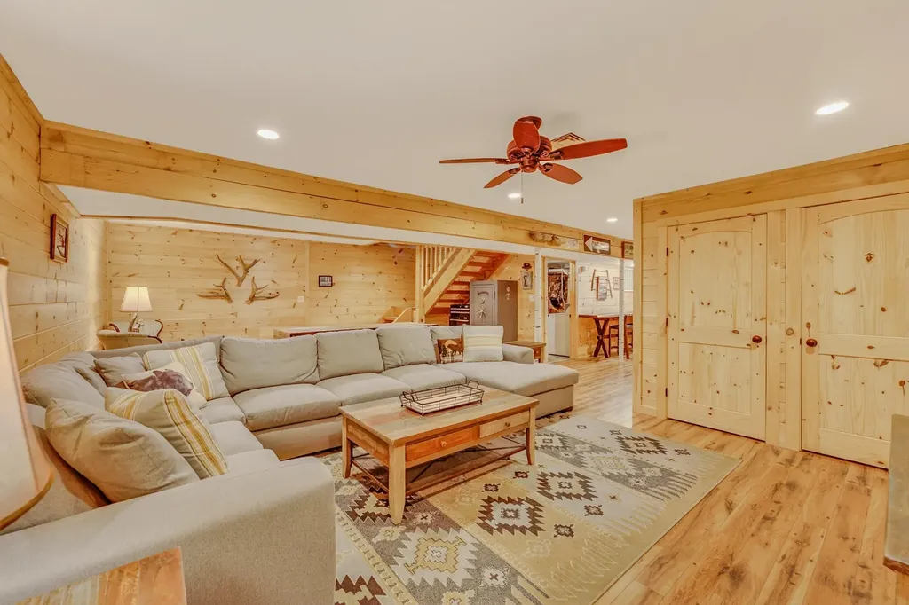 1560 Cherry Valley Road Bethlehem NH 03574