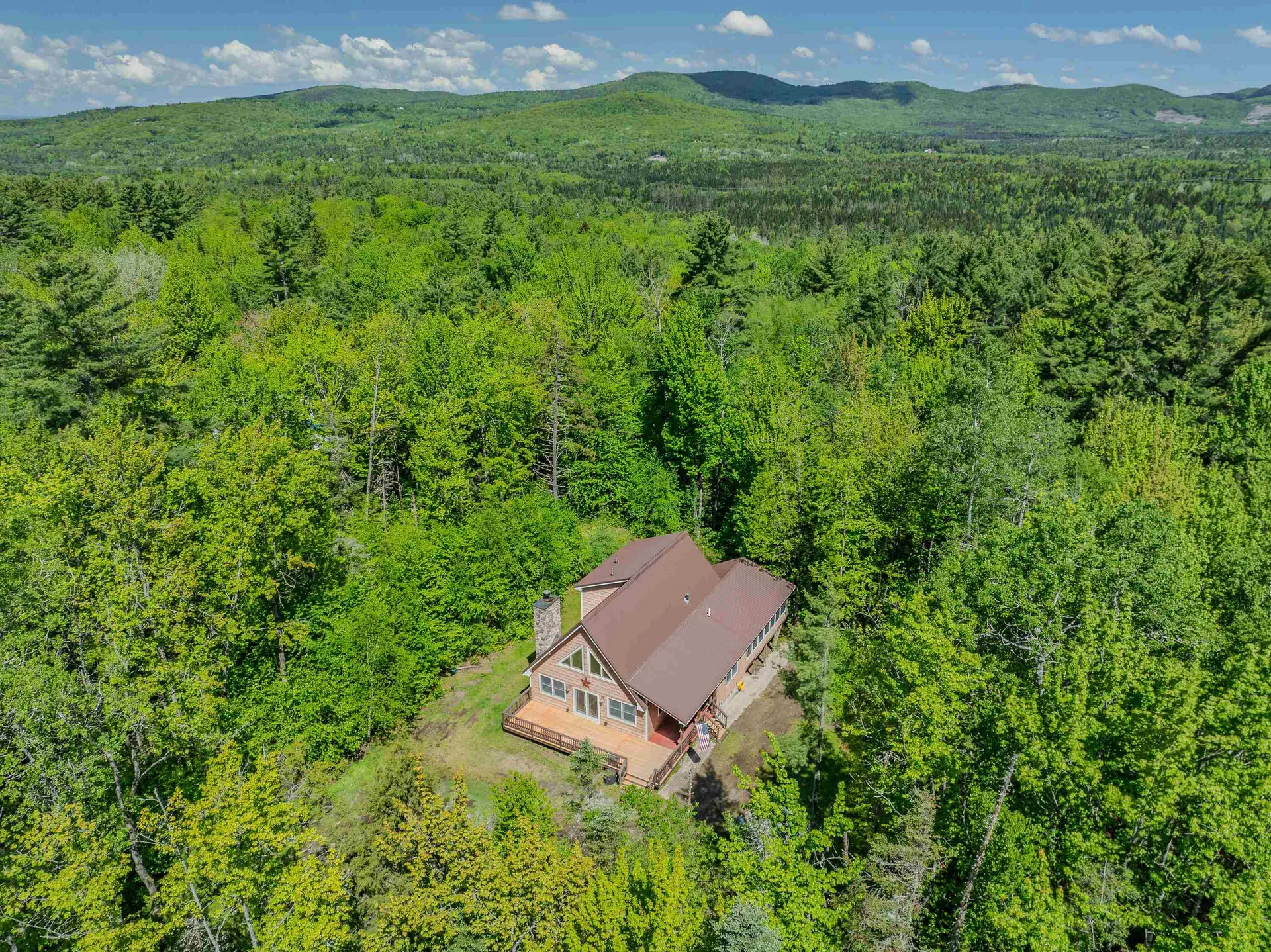 1560 Cherry Valley Road Bethlehem NH 03574