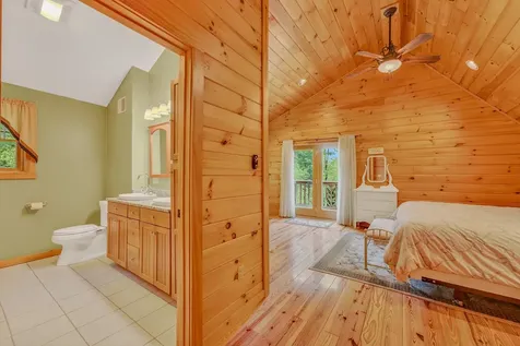 1560 Cherry Valley Road Bethlehem NH 03574