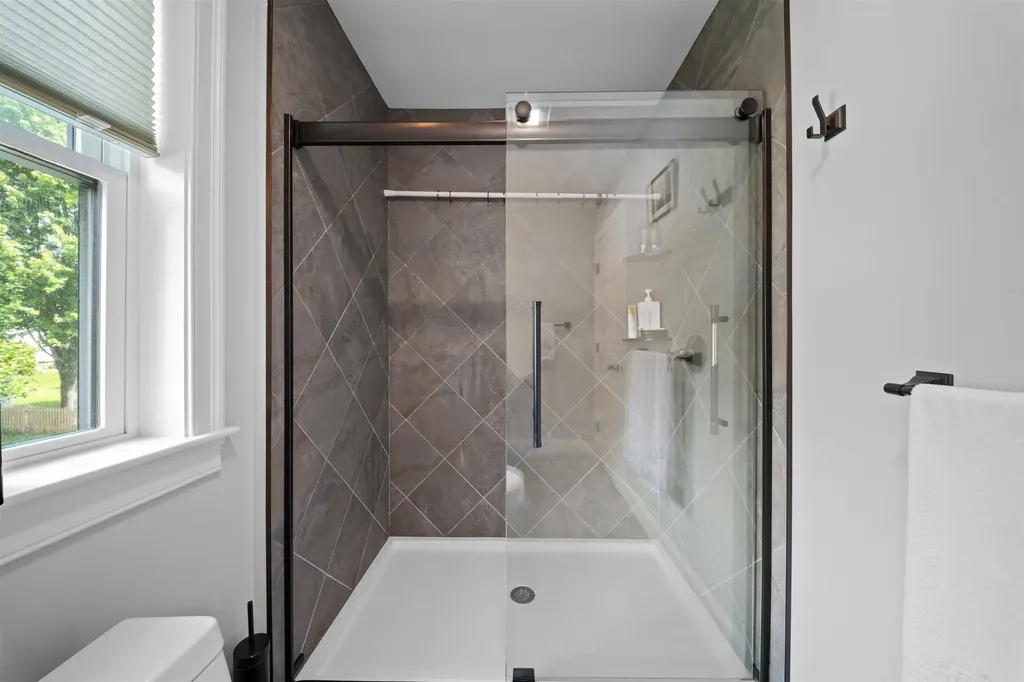 36 Ruby Road Portsmouth NH 03801
