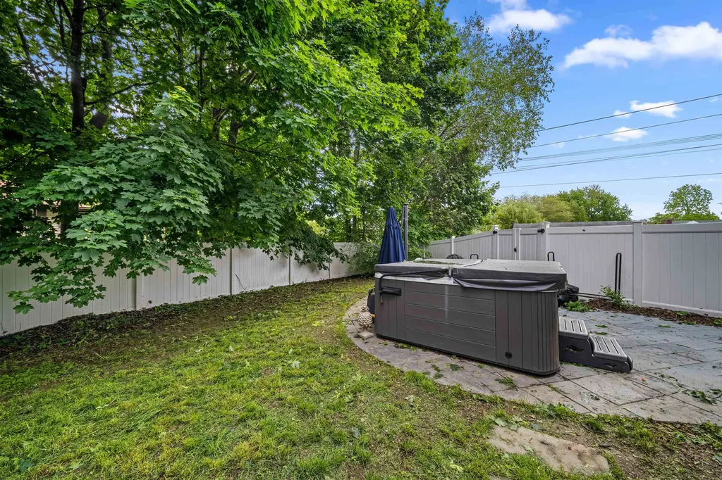 36 Ruby Road Portsmouth NH 03801