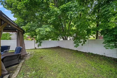 36 Ruby Road Portsmouth NH 03801