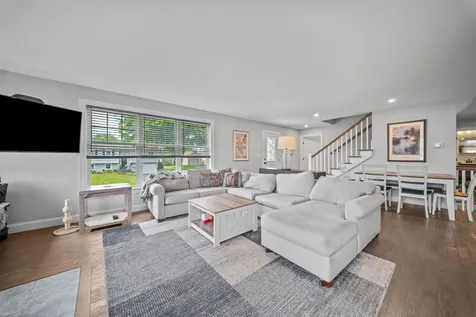 36 Ruby Road Portsmouth NH 03801