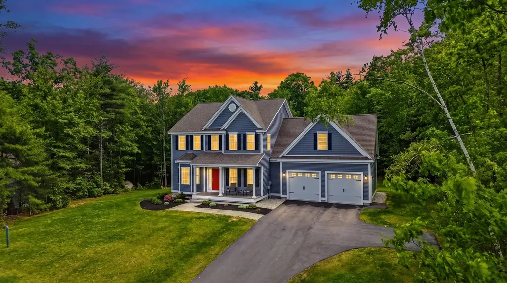 12 Old Mill Lane Hooksett NH 03106