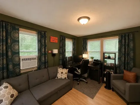 158 Appletree Road Auburn NH 03032