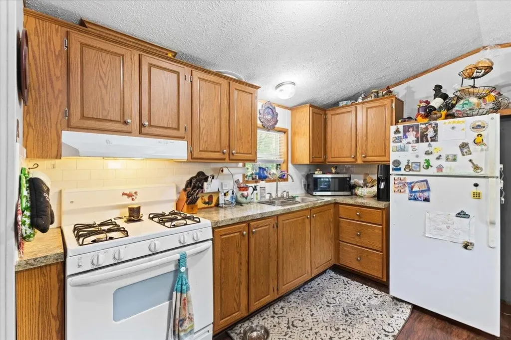 704 Bean Road Colchester VT 05464