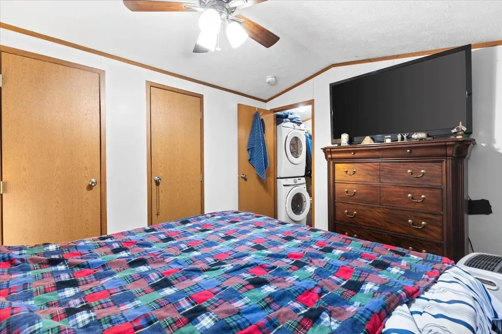 704 Bean Road Colchester VT 05464