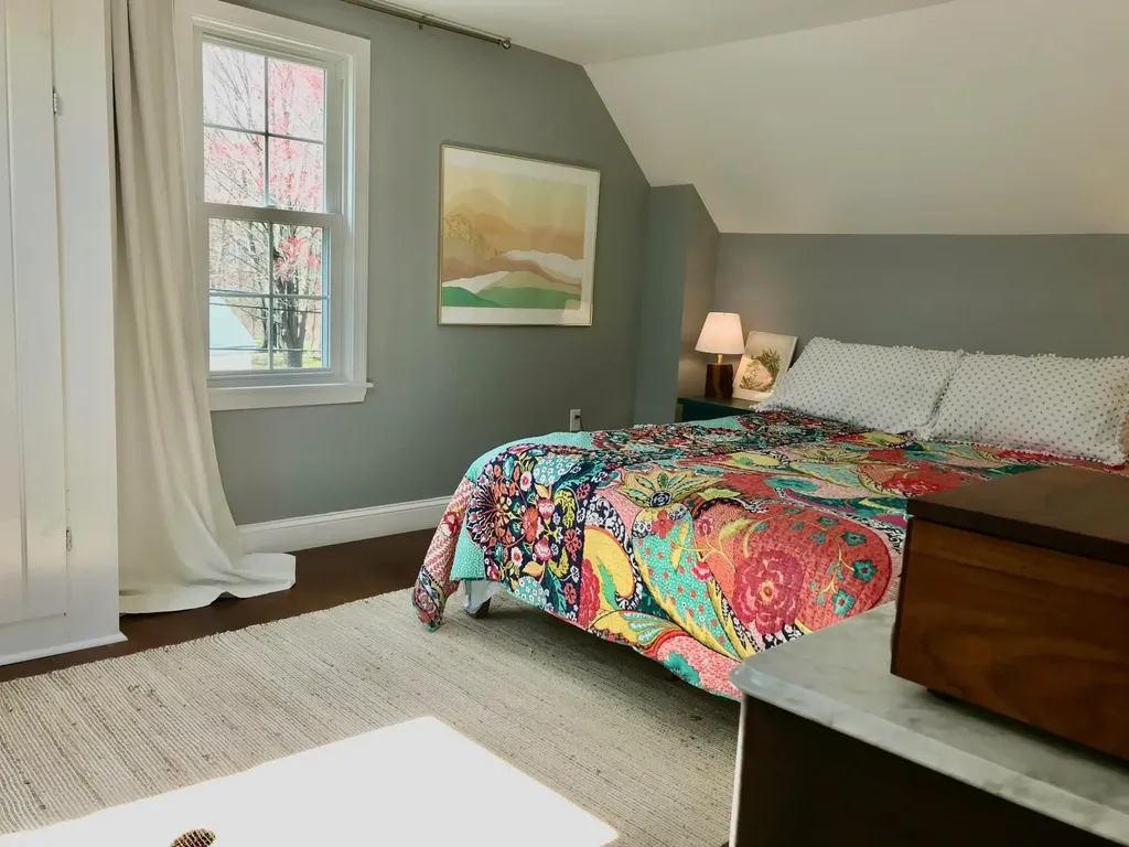 137 Tolend Road Dover NH 03820