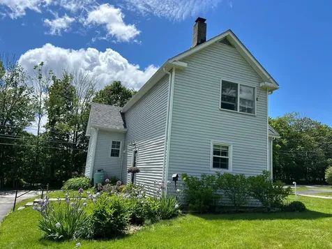 137 Tolend Road Dover NH 03820