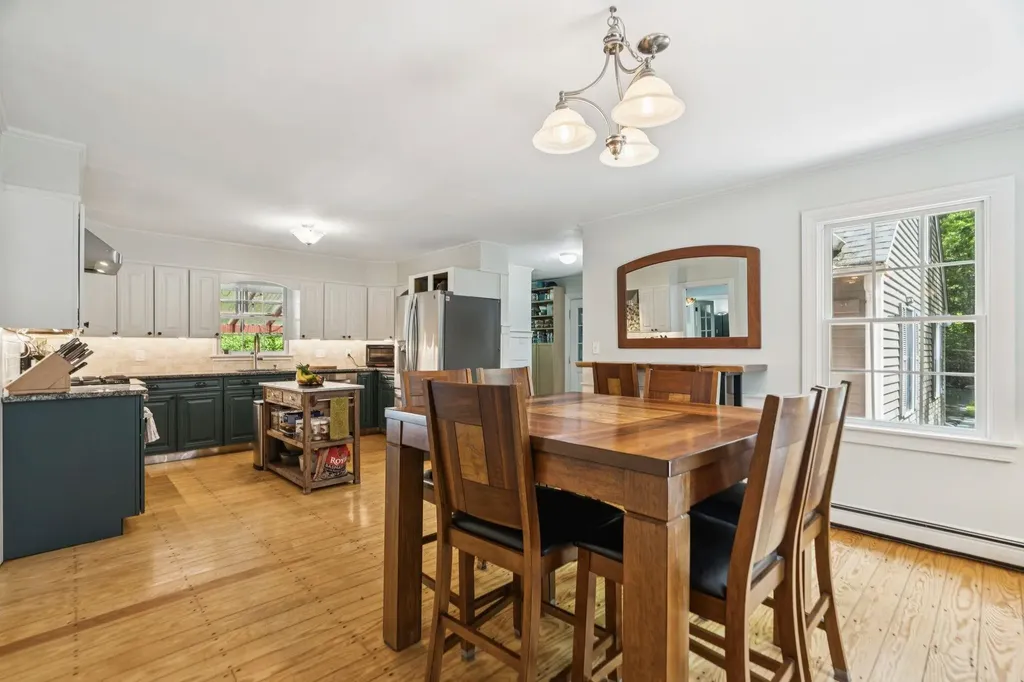 408 Morgan Road Hartford VT 05059