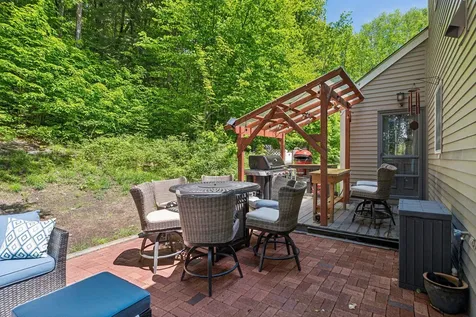 408 Morgan Road Hartford VT 05059