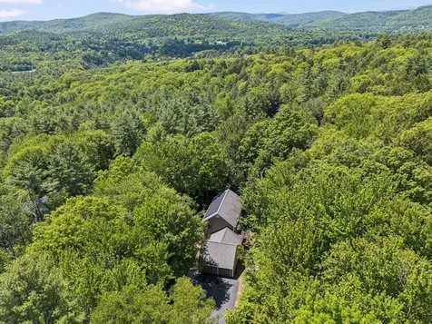 408 Morgan Road Hartford VT 05059