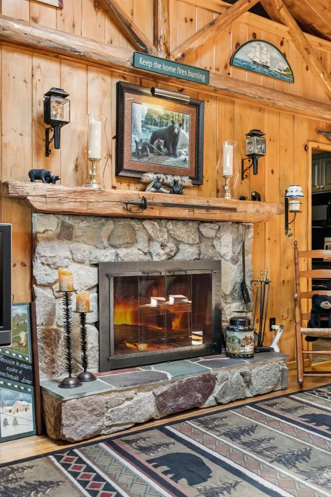 122 Broadside Road Wolfeboro NH 03894