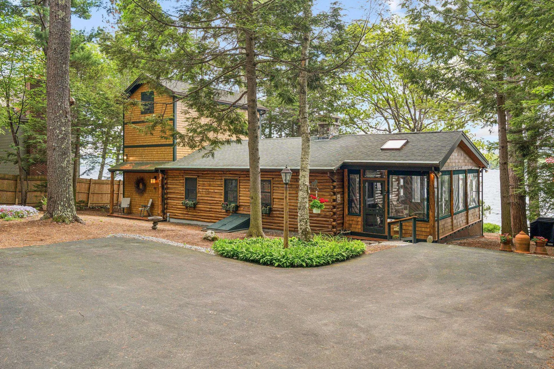 122 Broadside Road Wolfeboro NH 03894