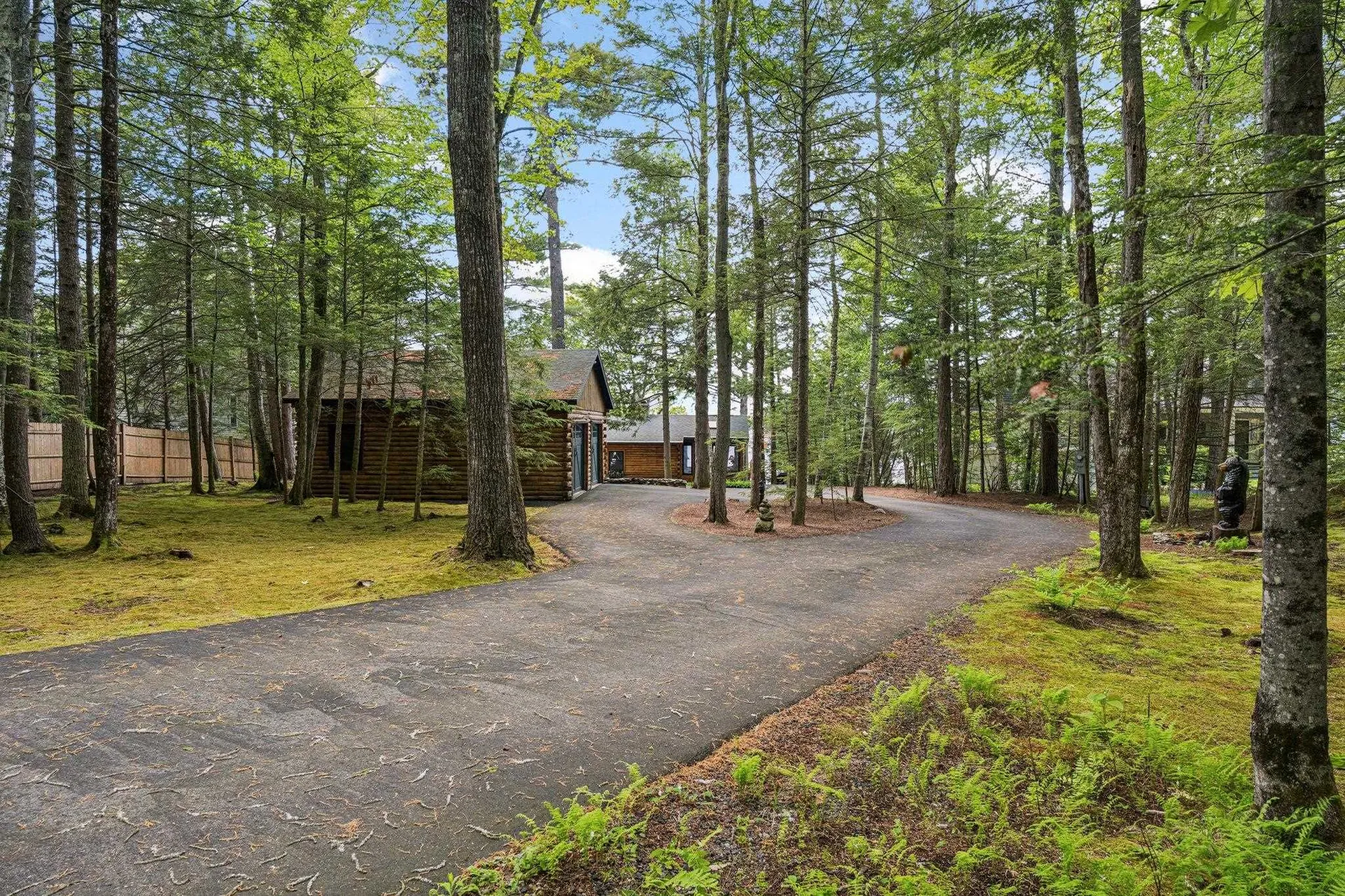 122 Broadside Road Wolfeboro NH 03894