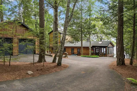 122 Broadside Road Wolfeboro NH 03894